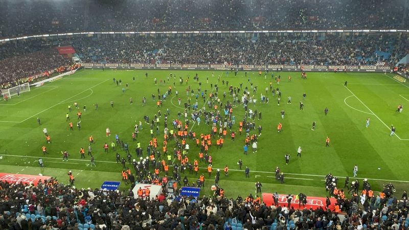 Soccer-Trabzonspor's six-match spectator ban reduced to four