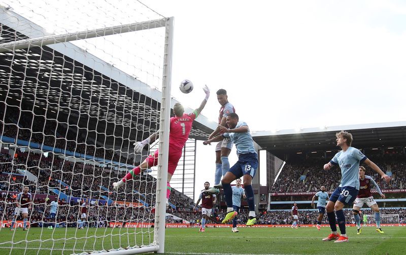 Soccer-Top-four chasing Villa held by Brentford in rollercoaster 3-3 draw