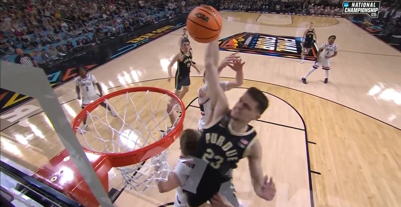 Purdue’s Camden Heide Had The Best Dunk Of The NCAA Tournament With A One-Handed Putback Against UConn