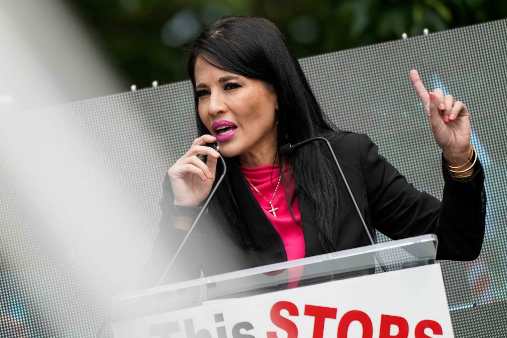 ‘The Biggest Loser’ trainer Cara Castronuova files petitions to run in the Republican NY primary for US Senate