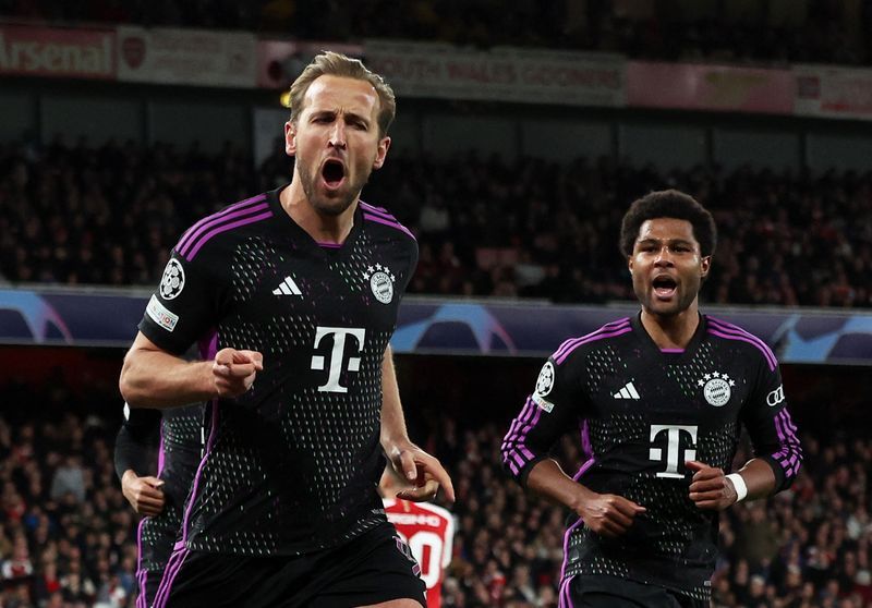 Soccer-Kane returns to haunt Arsenal as Bayern Munich earn 2-2 draw