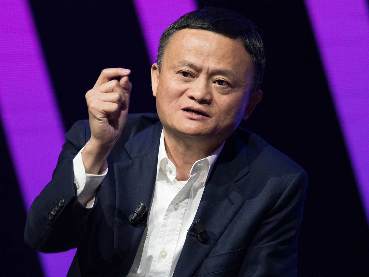 Jack Ma calls Alibaba staff to welcome change in morale-boosting letter
