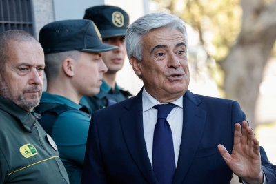 Spanish football interim president to be investigated in graft case