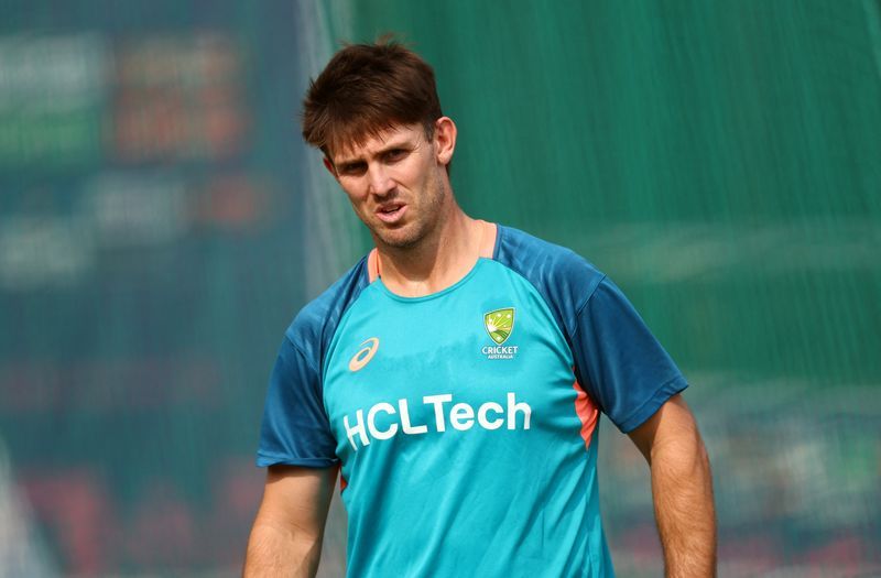Cricket-Australia's Marsh returns home from IPL following injury