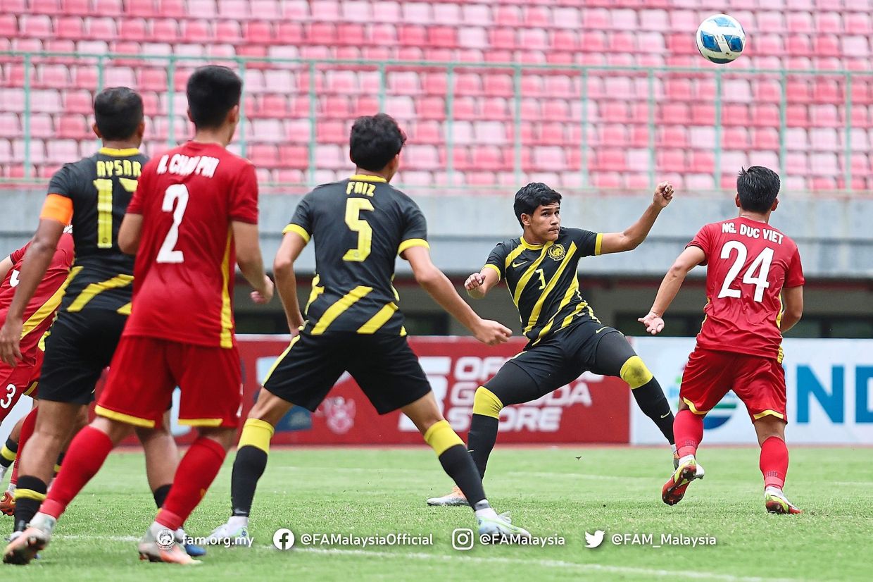 Ubaidullah calls on teammates to plug the gaps after penalty blunders