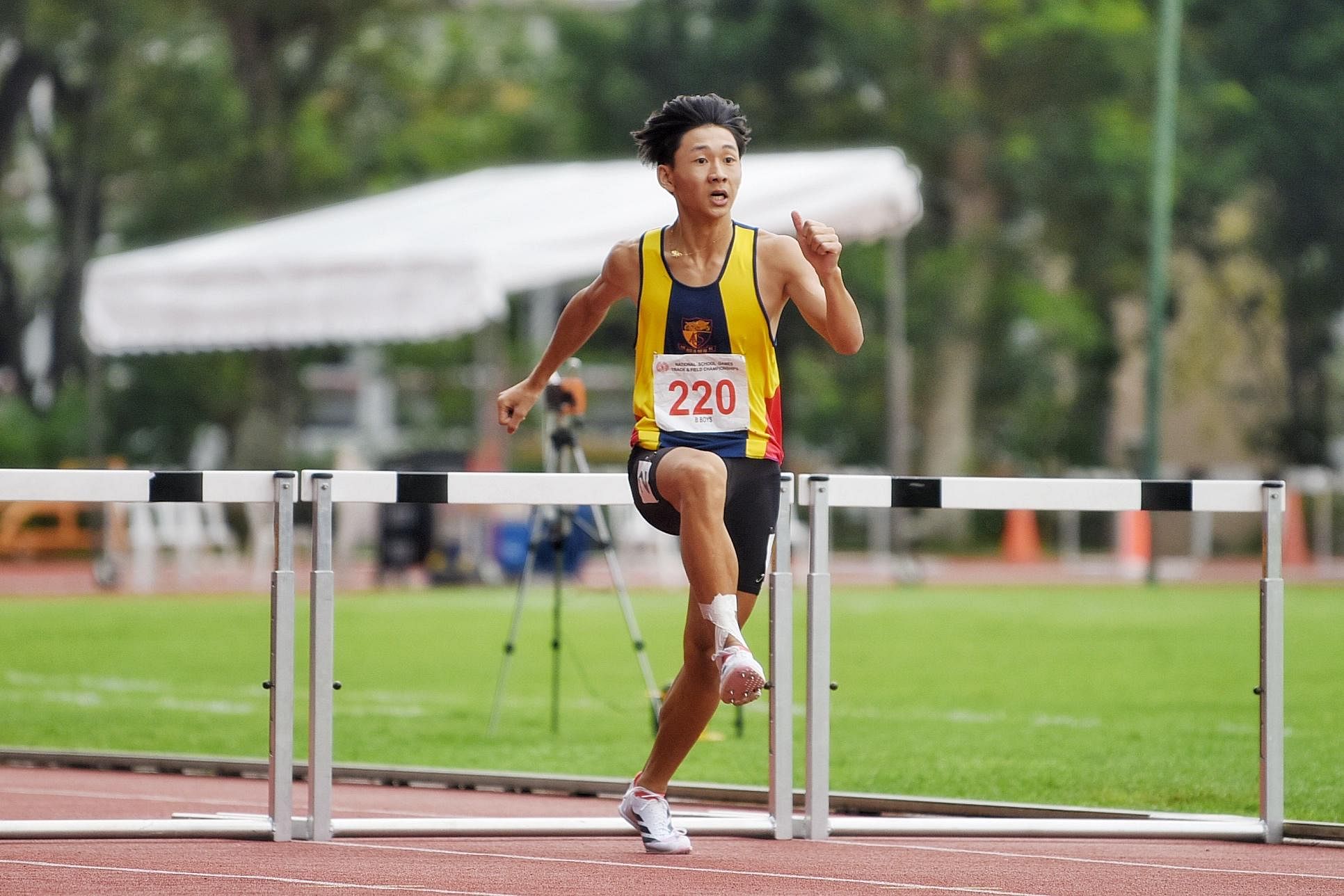 More than a month after traffic accident, ACS(I)’s Sean Yoo wins bronze in B Division 400m hurdles