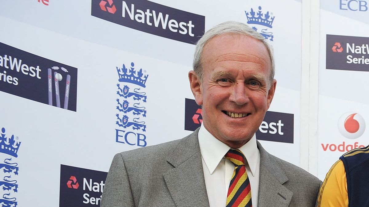 Derek Underwood dies aged 78 as tributes pour in for England cricket legend