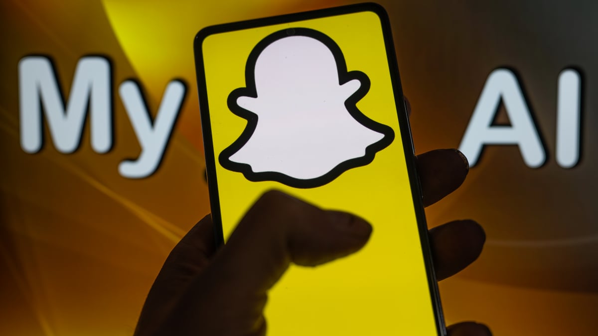 Snapchat will now watermark users' AI-generated images
