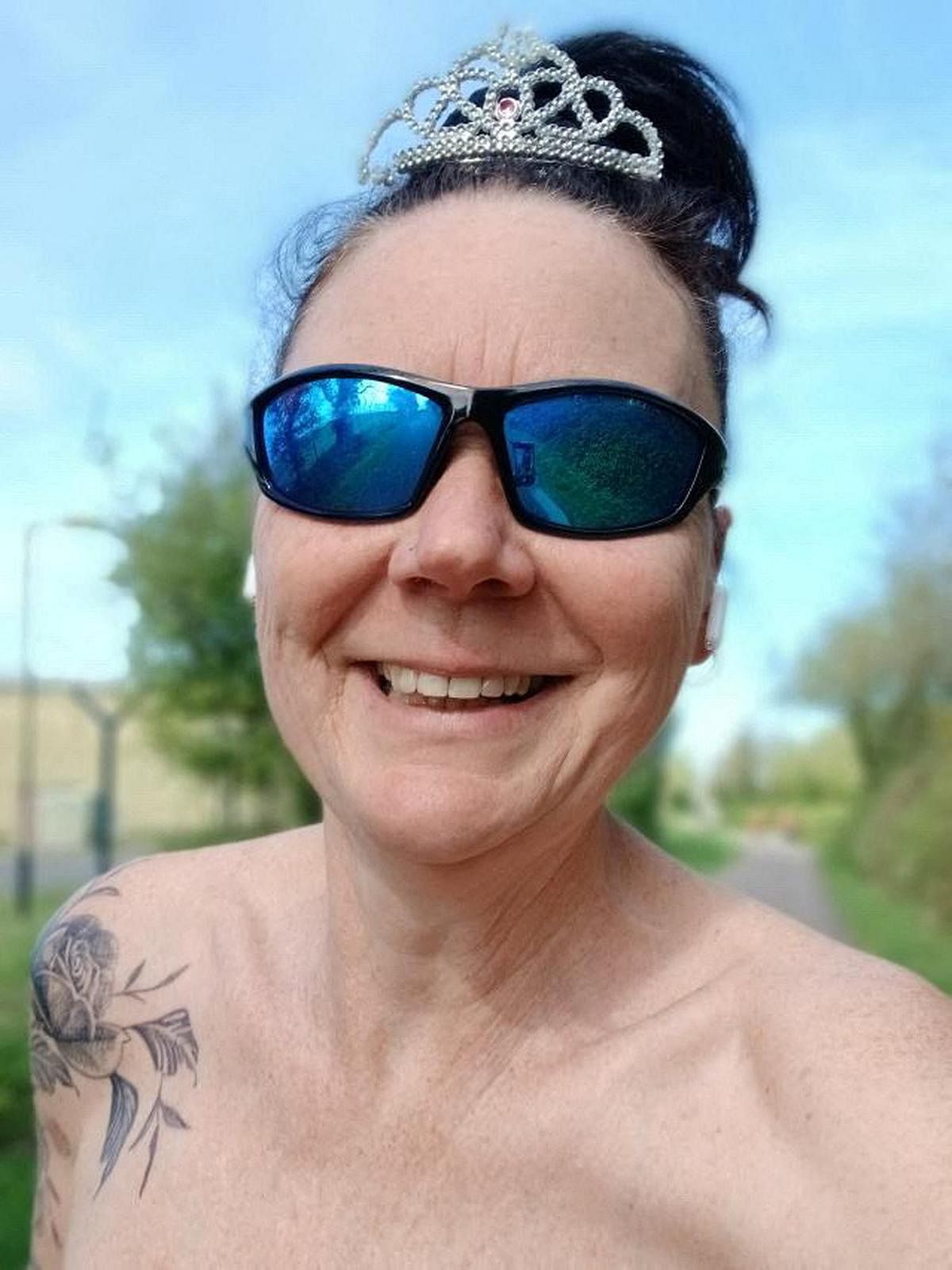 Breast cancer survivor to run London marathon topless to help erase mastectomy stigma