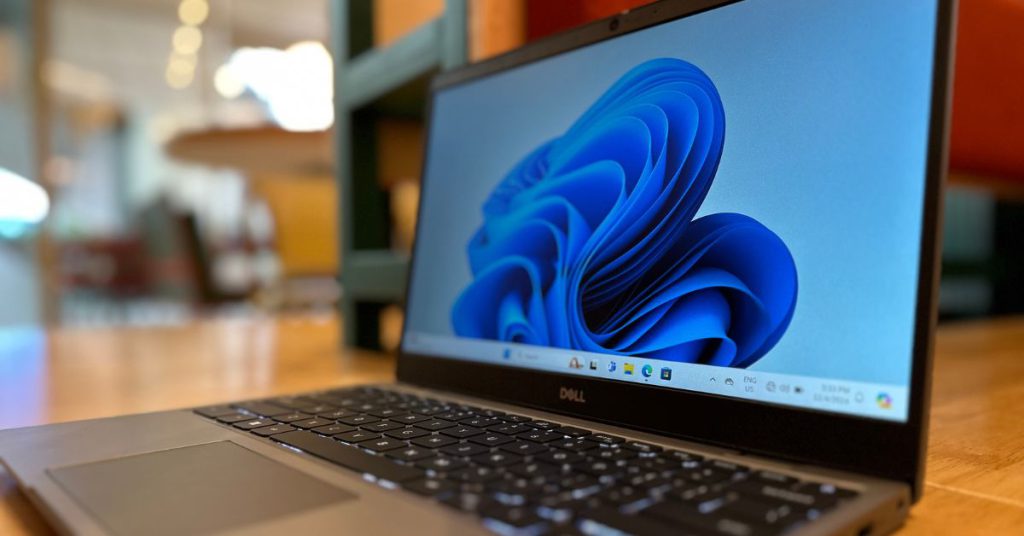 What makes Dell’s lightest Latitude 13” essential laptop a worthy choice for digital nomads