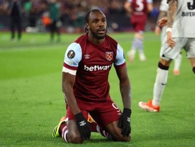 West Ham’s Antonio hits out at officials after Europa exit