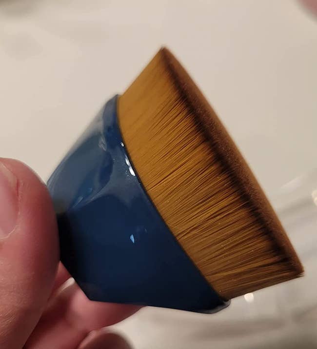 26 Helpful Tips That’ll Make You Feel Like You’ve Got A PhD In Makeup