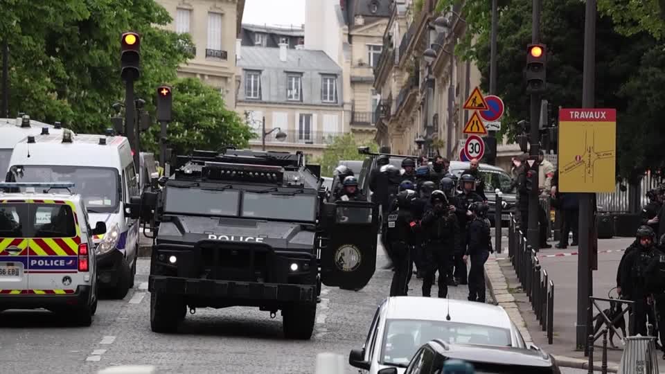 Man held after bomb threat at Iran consulate in Paris
