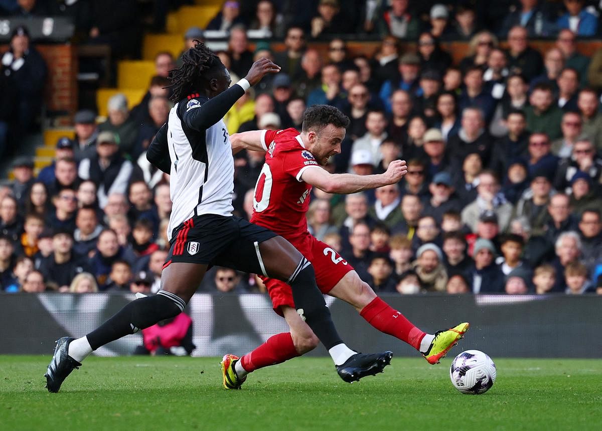 Liverpool beat Fulham 3-1 to climb level with Arsenal