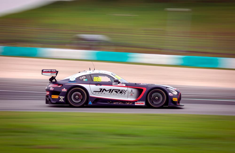 Podium finish for Triple Eight JMR in race 2 of Pro-Am category