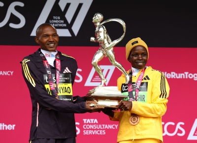 Jepchirchir crushes women’s-only world record in winning London Marathon