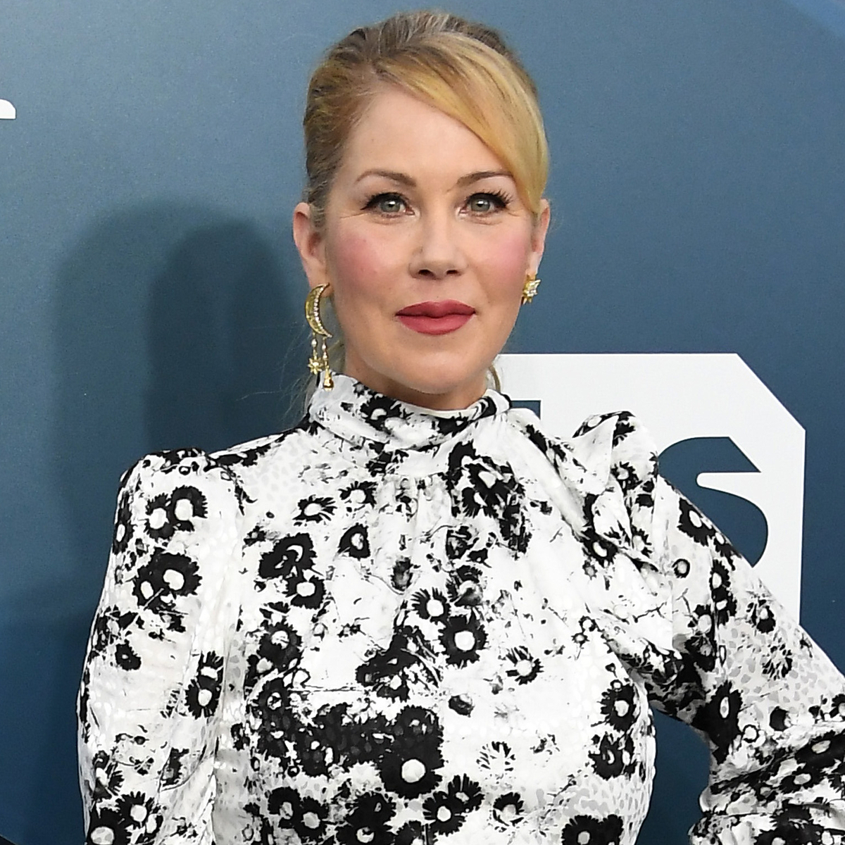 Christina Applegate Details Laying “in Bed Screaming” in Pain Amid MS