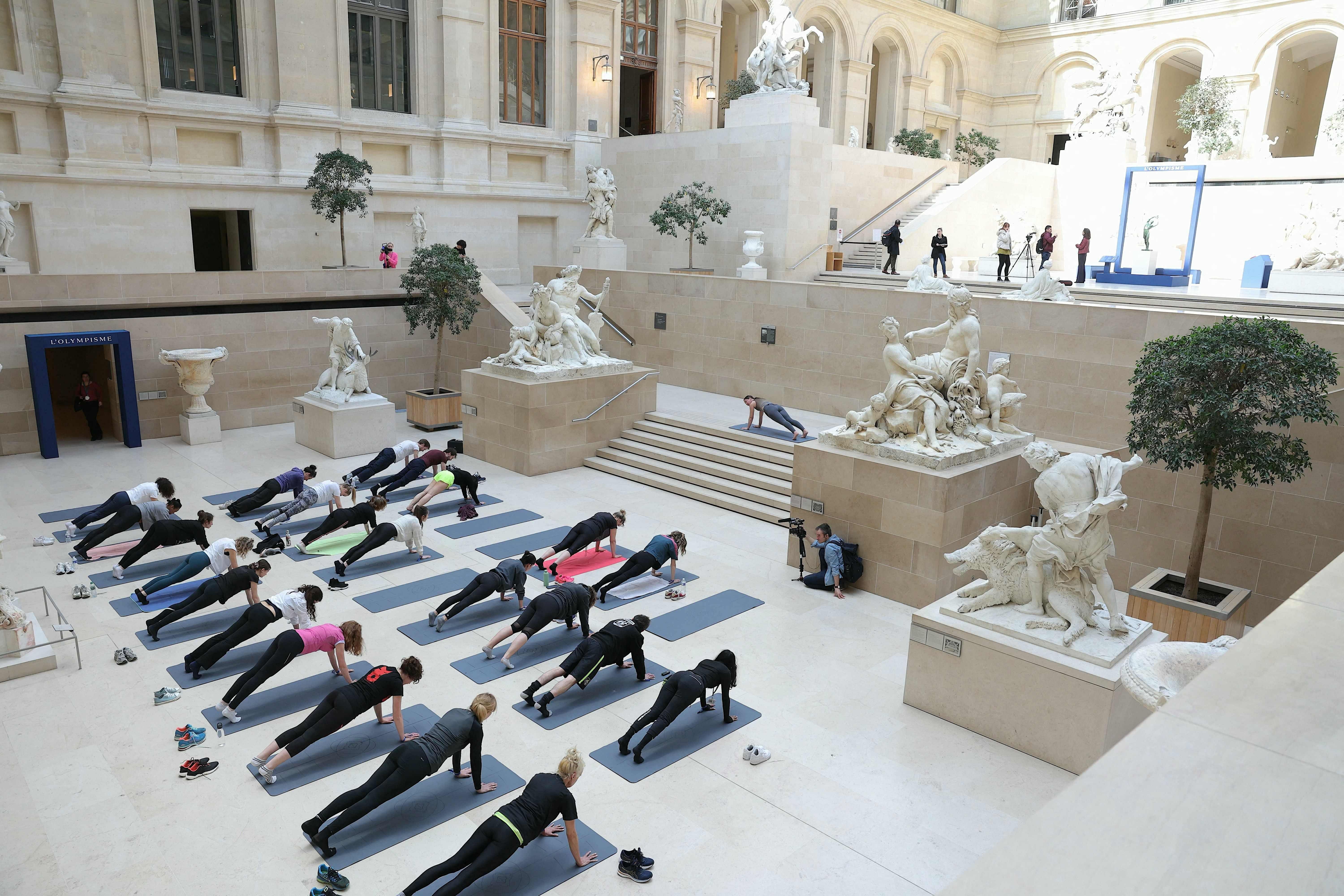 Muscles and masterpieces: Louvre offers Olympic sport sessions