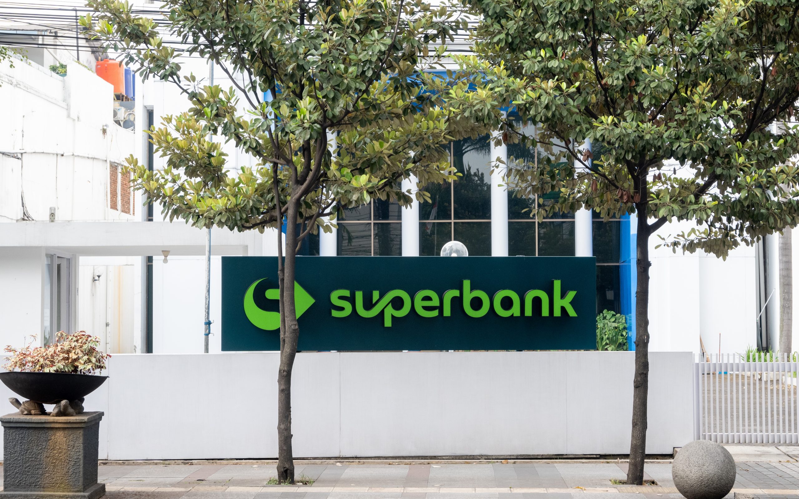 Grab-backed Superbank introduces auto-savings product in Indonesia