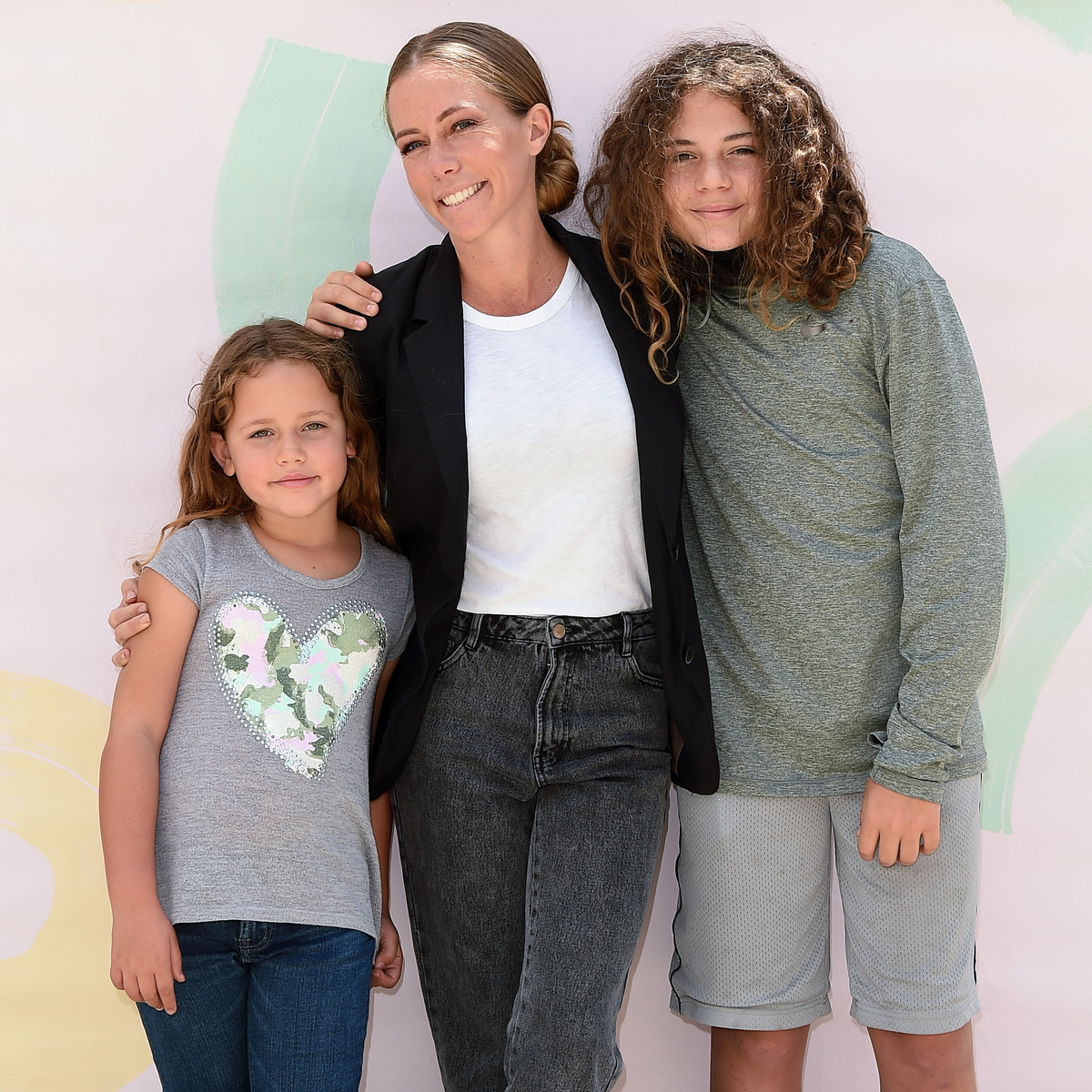 Kendra Wilkinson’s 14-Year-Old Son Hank Looks All Grown Up in Rare Photo