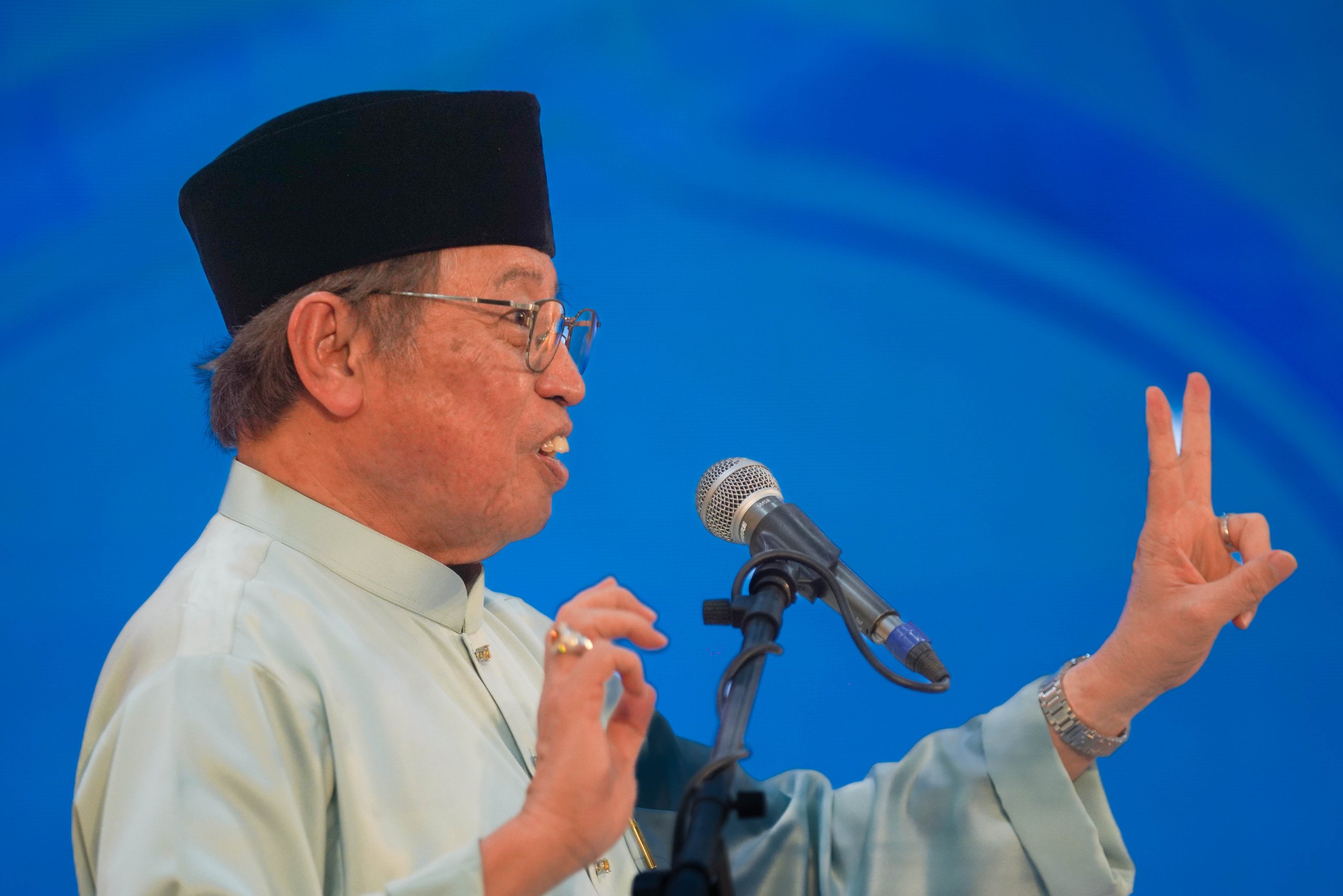 Premier: S’wak aims for rice self-sufficiency by 2027