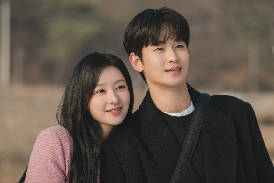“Queen Of Tears” Finale Overtakes “Crash Landing On You” To Achieve Highest Drama Ratings In tvN History