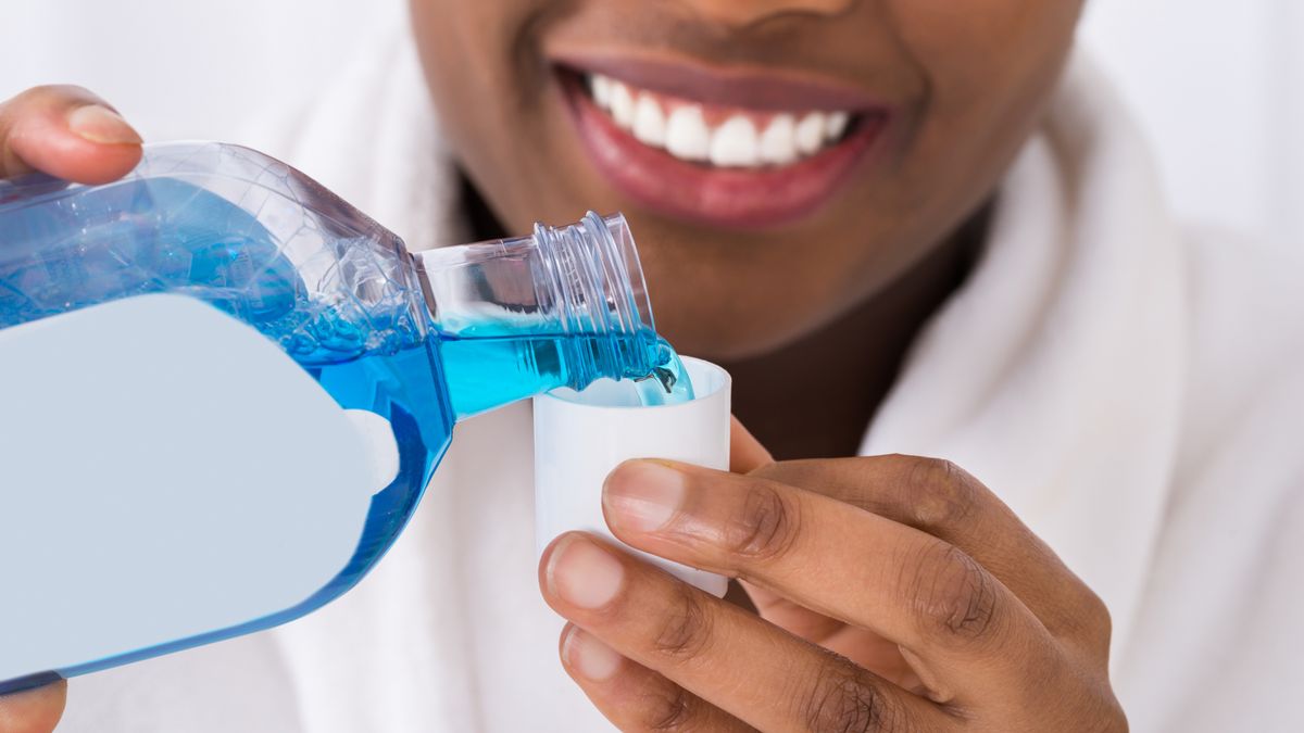 People are only just realising why their mouth burns when using mouthwash - and it's not good