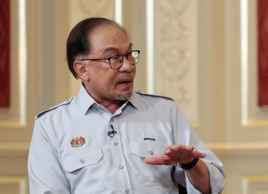Anwar: Country's borders under authority of single agency as of May 1