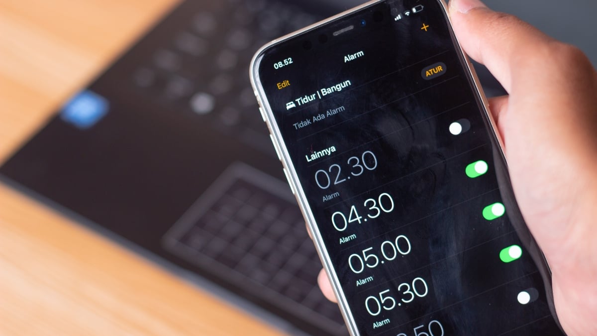 ‘Why is my iPhone alarm so quiet?’ Apple says a fix is coming.