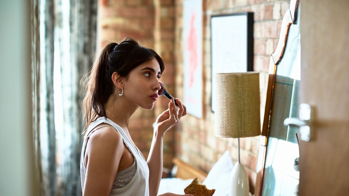 Make-up artist shares five mistakes that instantly make you look older