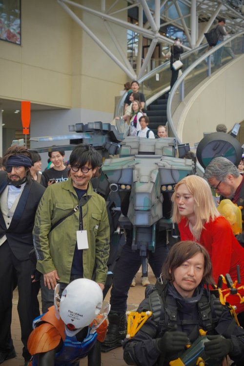 小岛秀夫谈大坂ComicCon感想 晒弩哥麦叔合照
