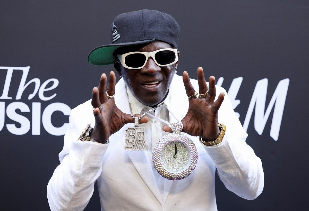 Flavor Flav backs US women's water polo team on road to Paris