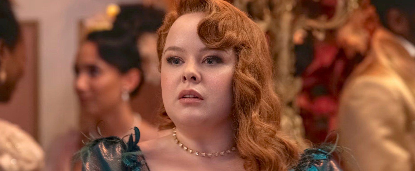 A ‘Bridgerton’ Star Requested A ‘Very Naked’ Scene As A ‘F*ck You’ To Body Shamers