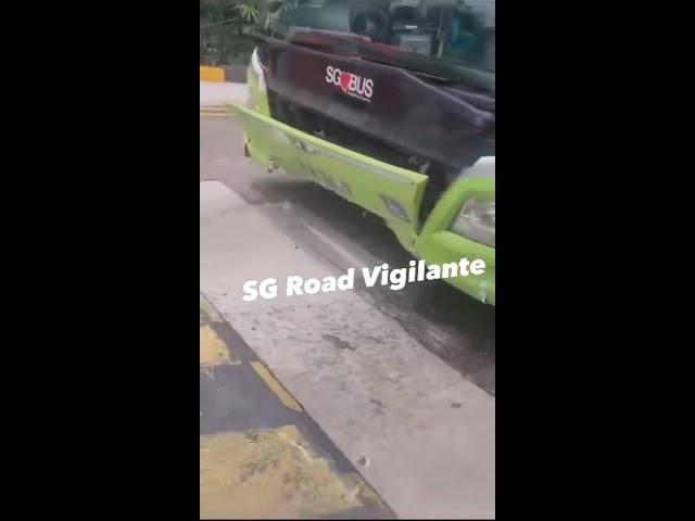 changi airport transit bus crash into road barrier