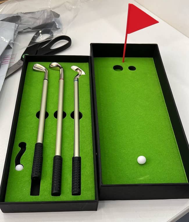 If Your Dad Is The King Of Dad-Jokes, He Might Love These 31 Quirky Fathers’ Day Gifts