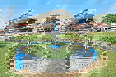 Fate of fountain in limbo