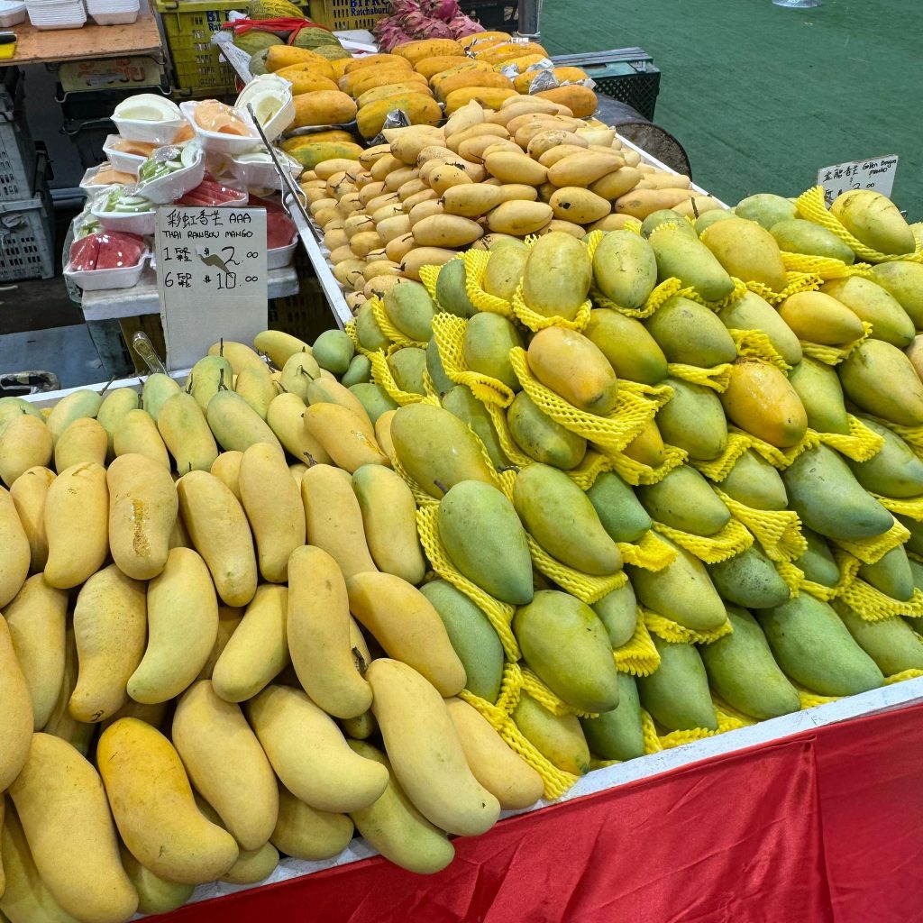 兀兰大型Pasar Malam回归！60多个摊位，吃喝玩乐全都有！而且坐MRT就能到，超方便！