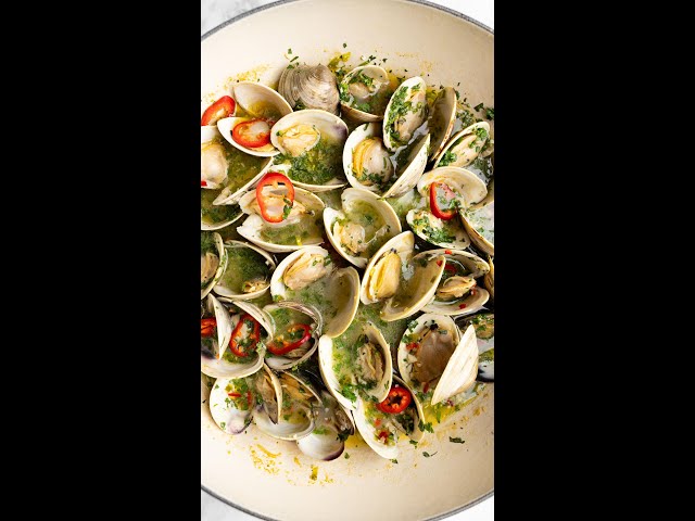 Buttered Steamed Clams