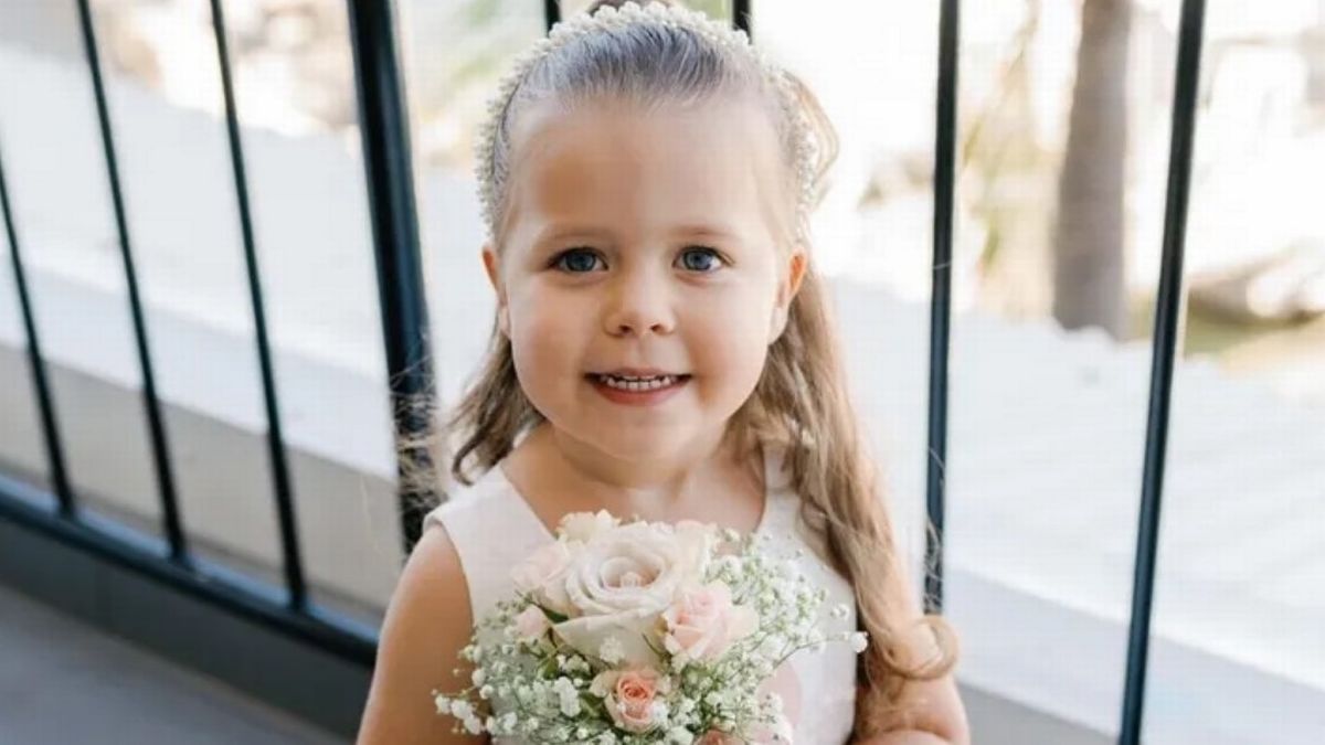 Parents forced to turn off toddler's life support after she had her tonsils out