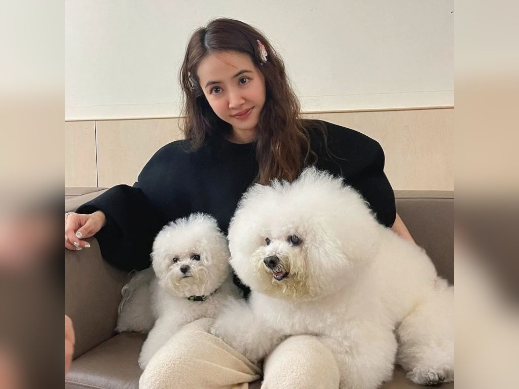 Jolin Tsai mourns the death of beloved dog, Whoohoo