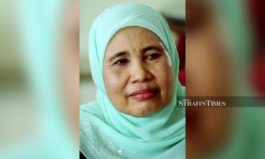 Former minister Siti Zaharah Sulaiman dies