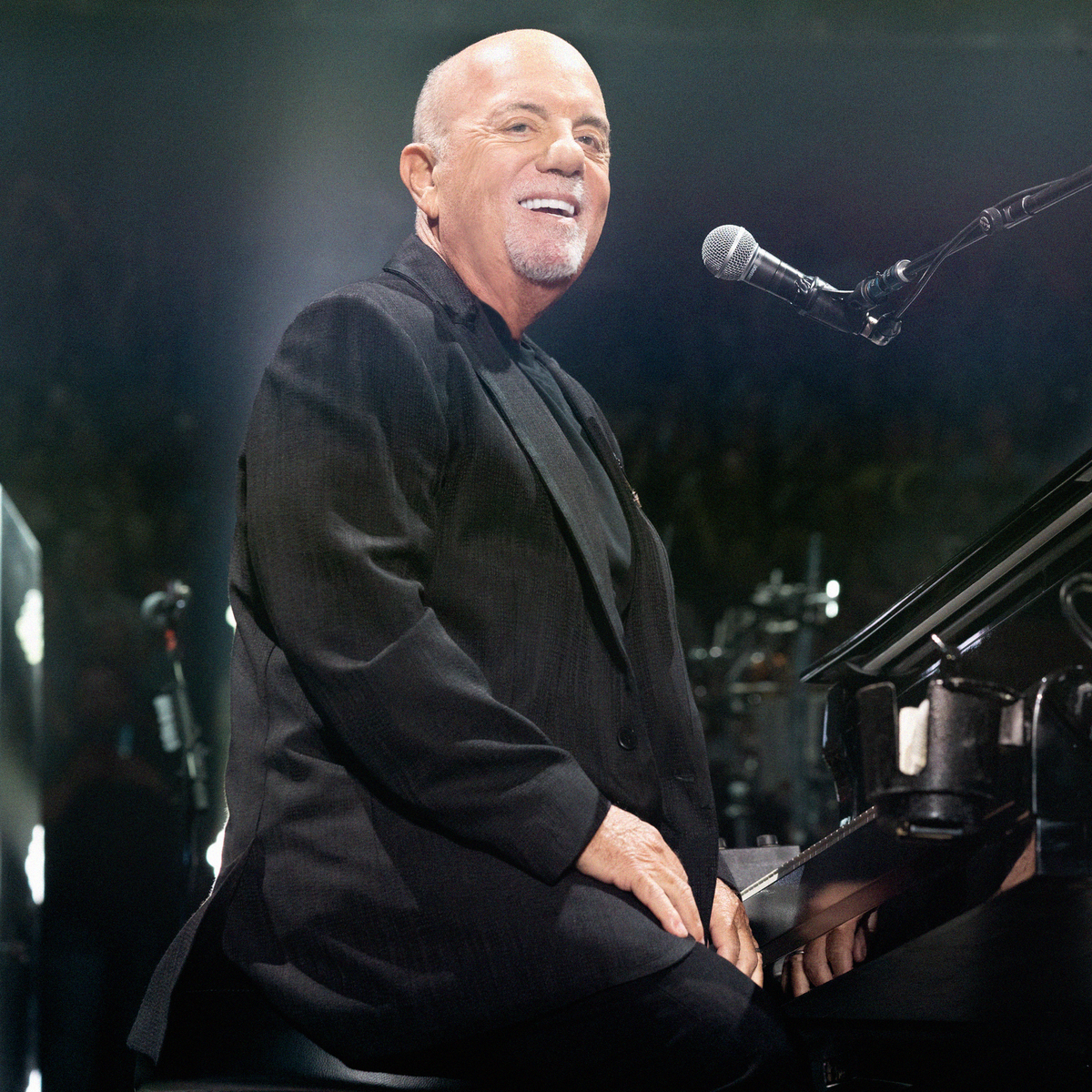 Billy Joel's Daughters Della, 8, and Remy, 6, Make Rare Public Appearance for Final Residency Show