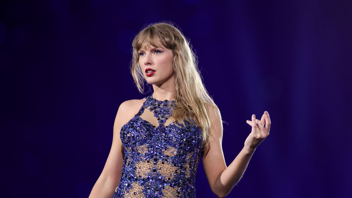 Eminem calls out Taylor Swift in new video and fans are loving it