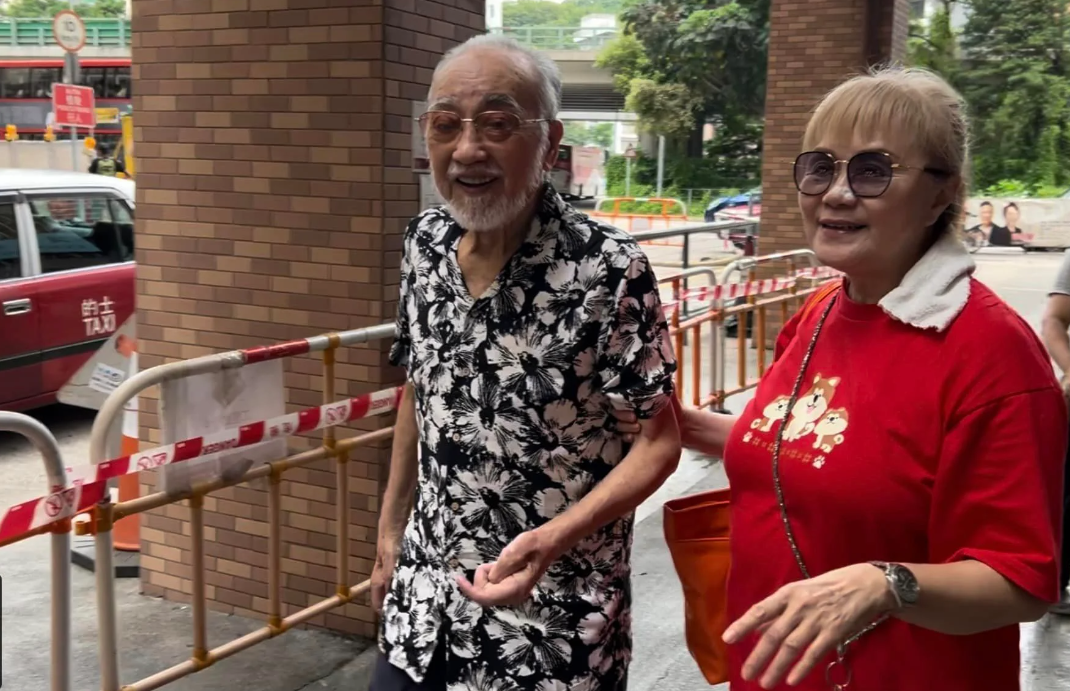 Former HK actor Lo Hoi Pang, 82, lives alone, suffers from glaucoma: 'I can't see well'