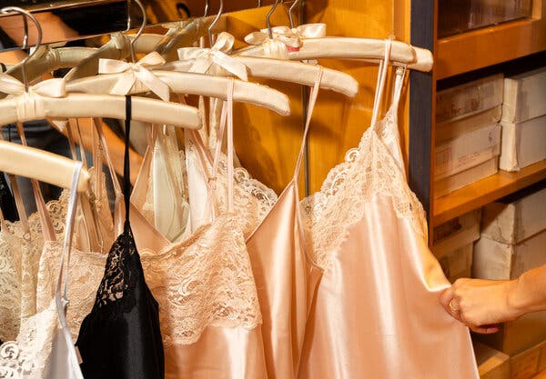 For Its Famous Clientele, Peress Was More Than a Lingerie Shop
