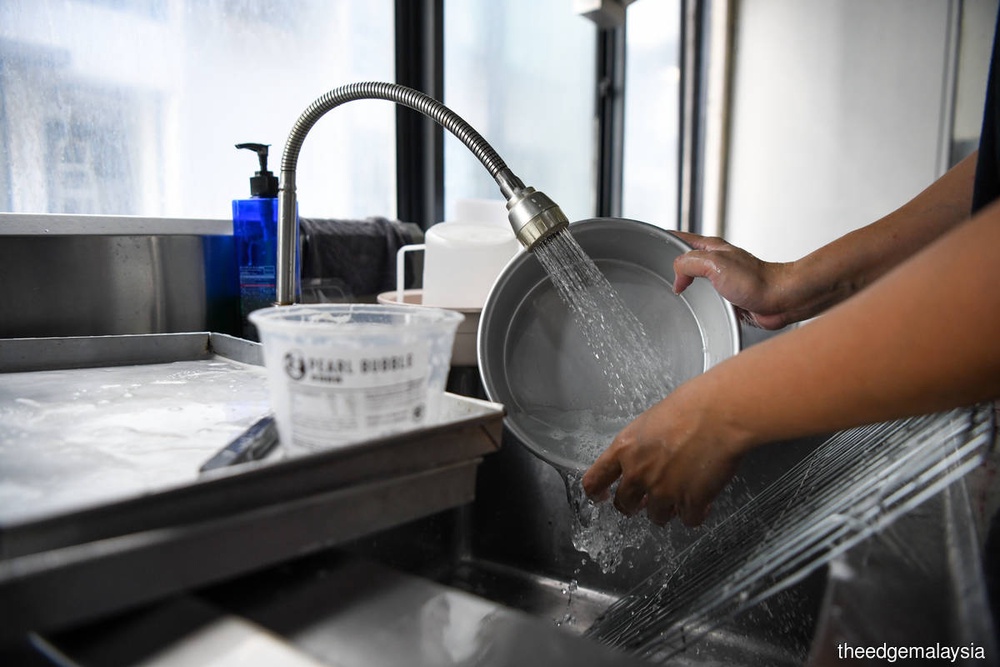 How to reduce your exposure to microplastics