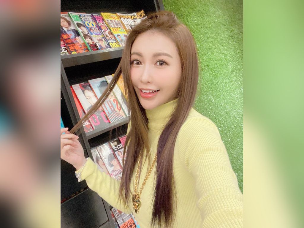 Linda Chien surprises many with ultrasound photo