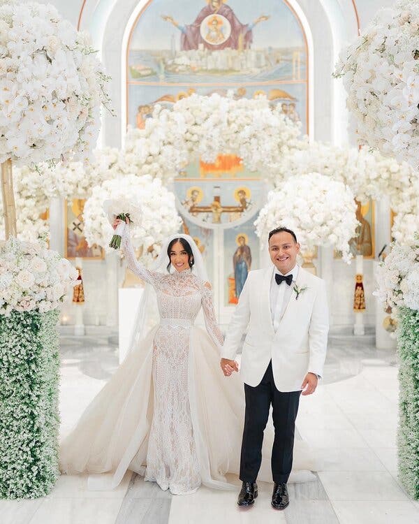 Like Jay Gatsby, He Threw Parties to Get Her Attention. It Finally Worked.