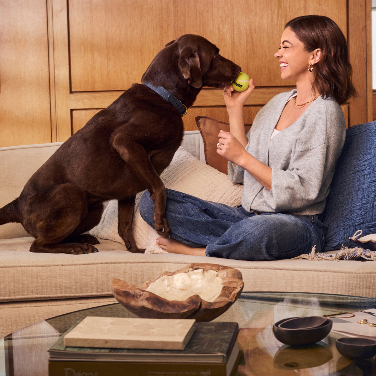 Why Sarah Hyland Is More of a "Couch Rot Than Bed Rot" Girl
