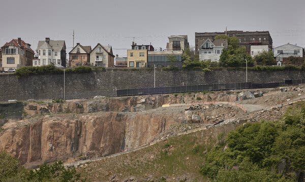 A Ruling, Finally, on the Fate of the Palisades in Union City, N.J.